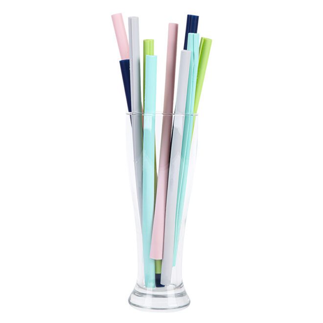 silicone reusable straw with open close feature