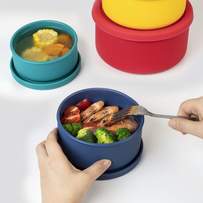 Customizable silicone round container for various storage needs