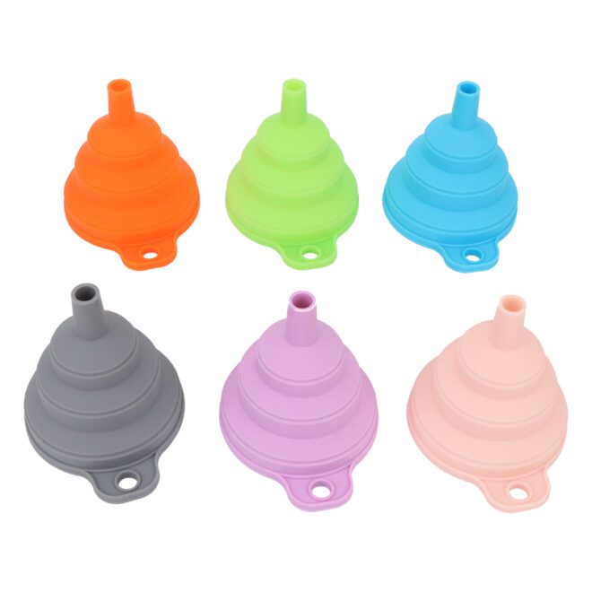 Mini foldable silicone funnel for easy and convenient use