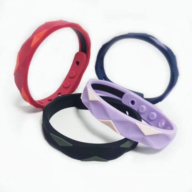 custom silicone bracelets3