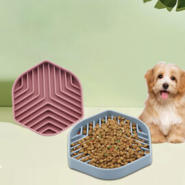 Hot selling dog slow food mat custom pet licking mats