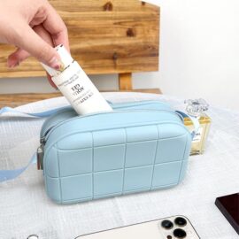 Portable waterproof silicone makeup travel bag wholesale