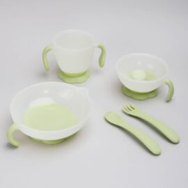 Newborn food bowl and spoon feeding set for baby